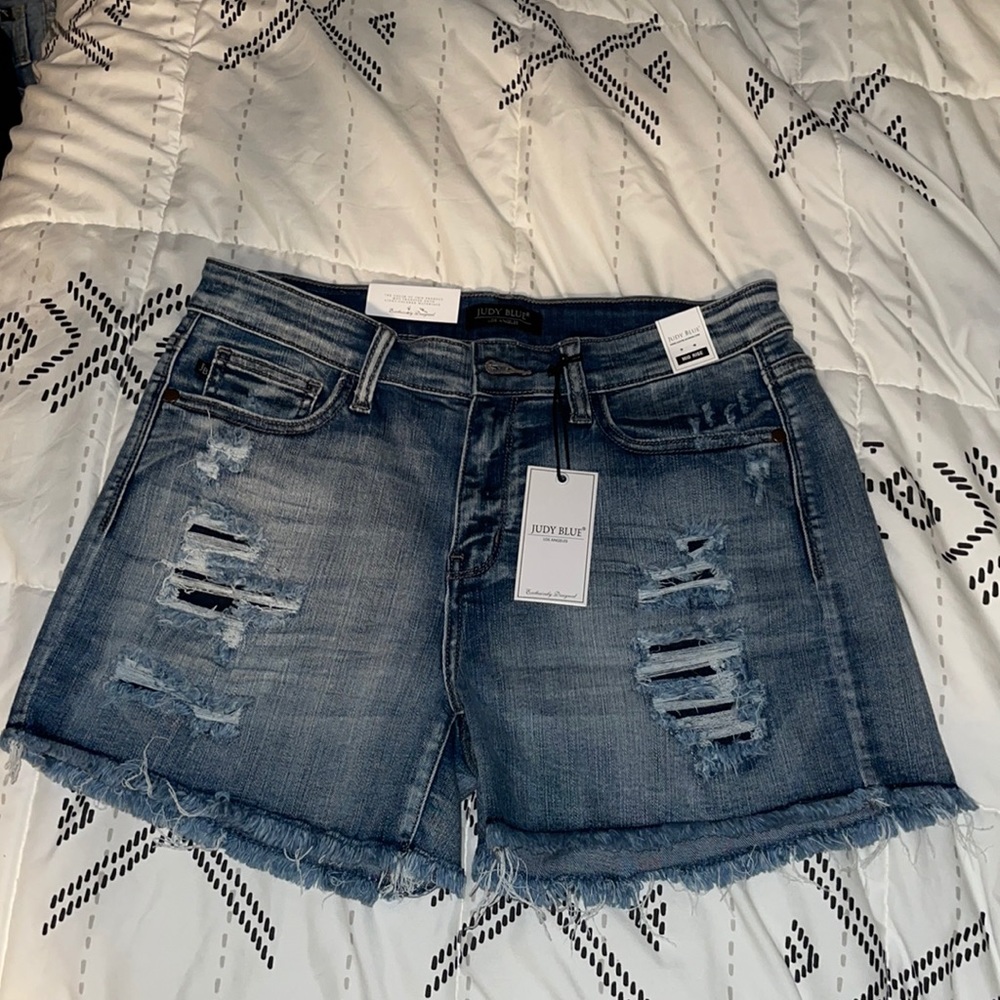 Judy Blue Distressed Jean Shorts Size Large
